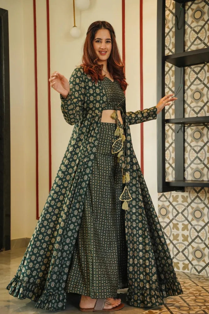 YADVI GREEN MUSLIN SHRUG SET